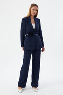 Çiçek Detaylı Lacivert Kadın Blazer Ceket ve Geniş Paça Pantolon