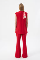 Fular Detaylı Kadın Kırmızı Blazer Yelek ve Geniş Paça Pantolon