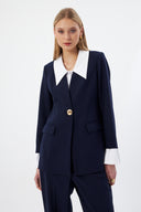 Gold Düğmeli Beyaz Yakalı Lacivert Kadın Ceket Pantolon Set