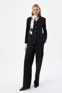 Siyah Kadın Ceket Pantolon Takım V Yaka Düğmeli Fular Detaylı