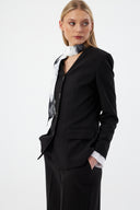 Siyah Kadın Ceket Pantolon Takım V Yaka Düğmeli Fular Detaylı