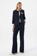 Hakim Yaka Lacivert Kadın Blazer ve Bol Paça Pantolon