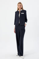 Hakim Yaka Lacivert Kadın Blazer ve Bol Paça Pantolon