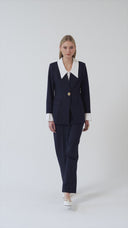 Gold Düğmeli Beyaz Yakalı Lacivert Kadın Ceket Pantolon Set